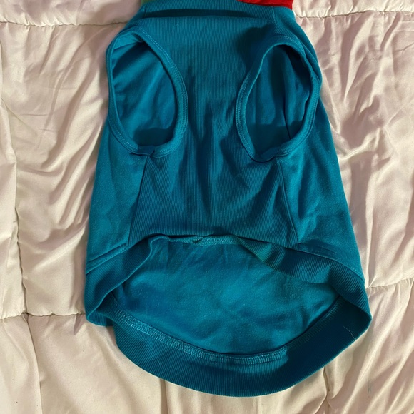 Used size medium dog hoodie - Picture 2 of 4